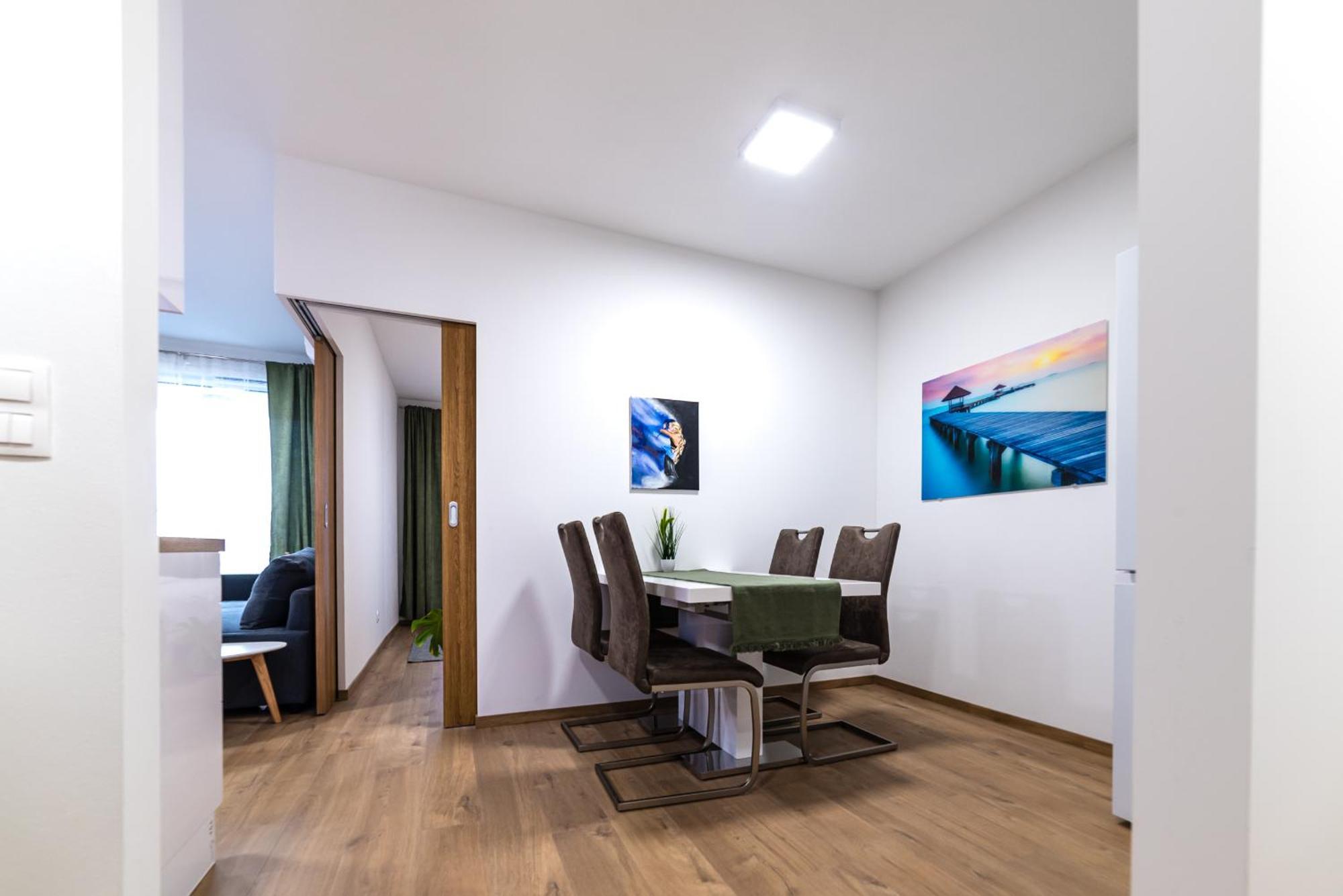 Mickiewiczova Apartment Free Parking By Veronika & Jano Pressburg Exterior foto