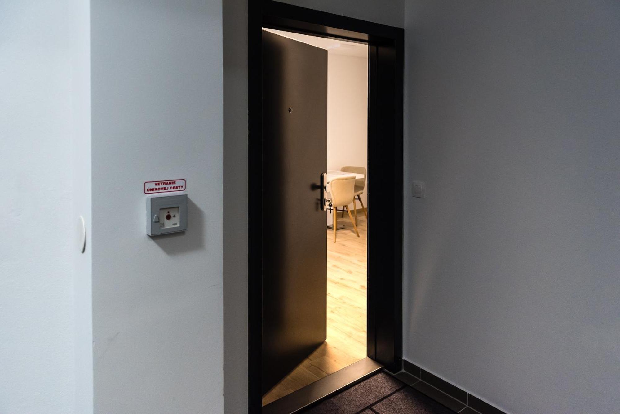 Mickiewiczova Apartment Free Parking By Veronika & Jano Pressburg Exterior foto